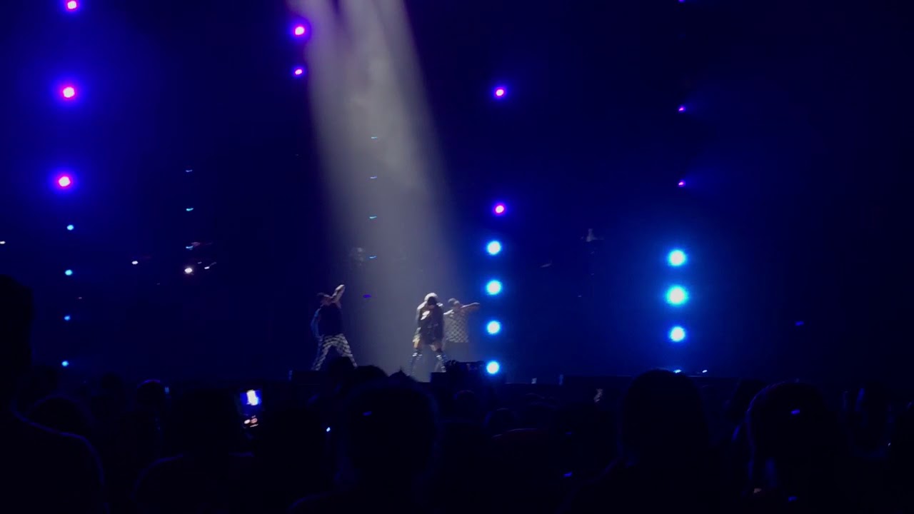 Demi Lovato - Games (Tell Me You Love Me Tour Brooklyn)