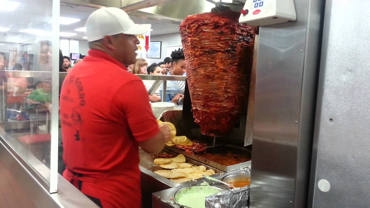 Tacos De Adobada - Tacos El Gordos