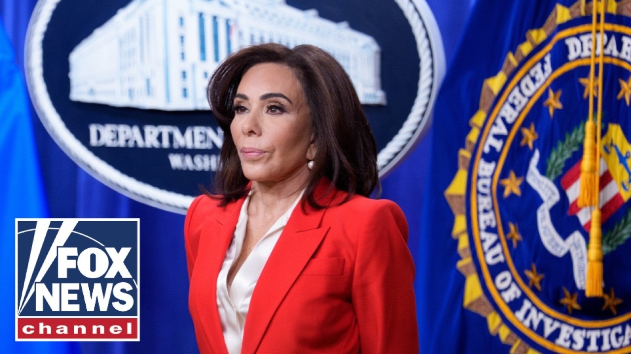 WATCH: Pirro briefs press on DOJ investigation into Fed chair