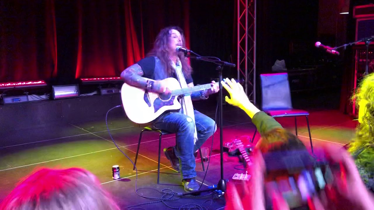 John Corabi ”Drift Away/Home Sweet Home”