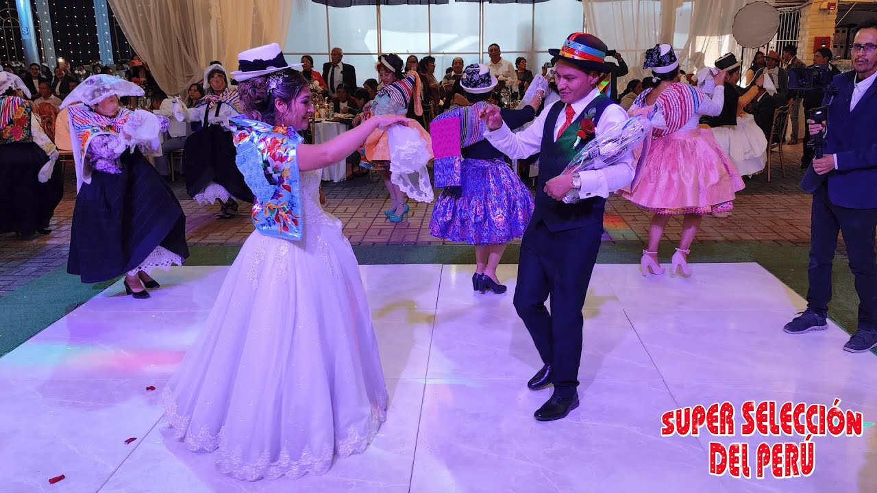 Elegante matrimonio en San Agustín de Cajas con la Orquesta Super Selección del Perú