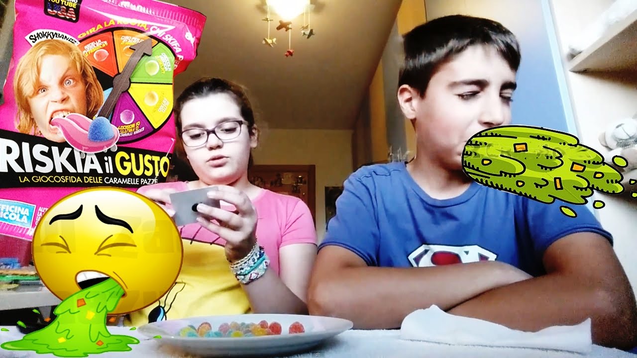 Challenge caramelle Riskia il Gusto: Giulia vs Lorenzo