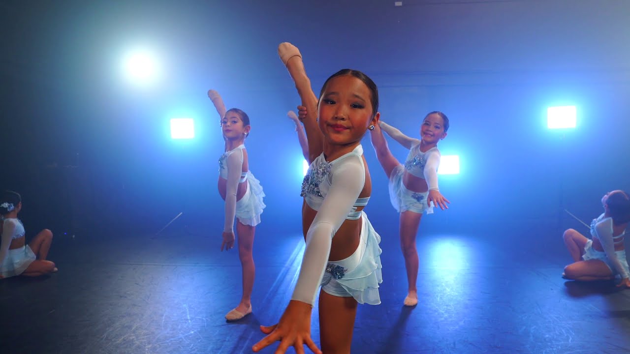 FLY / Mini Lyrical Group /AVANTI Dance Company