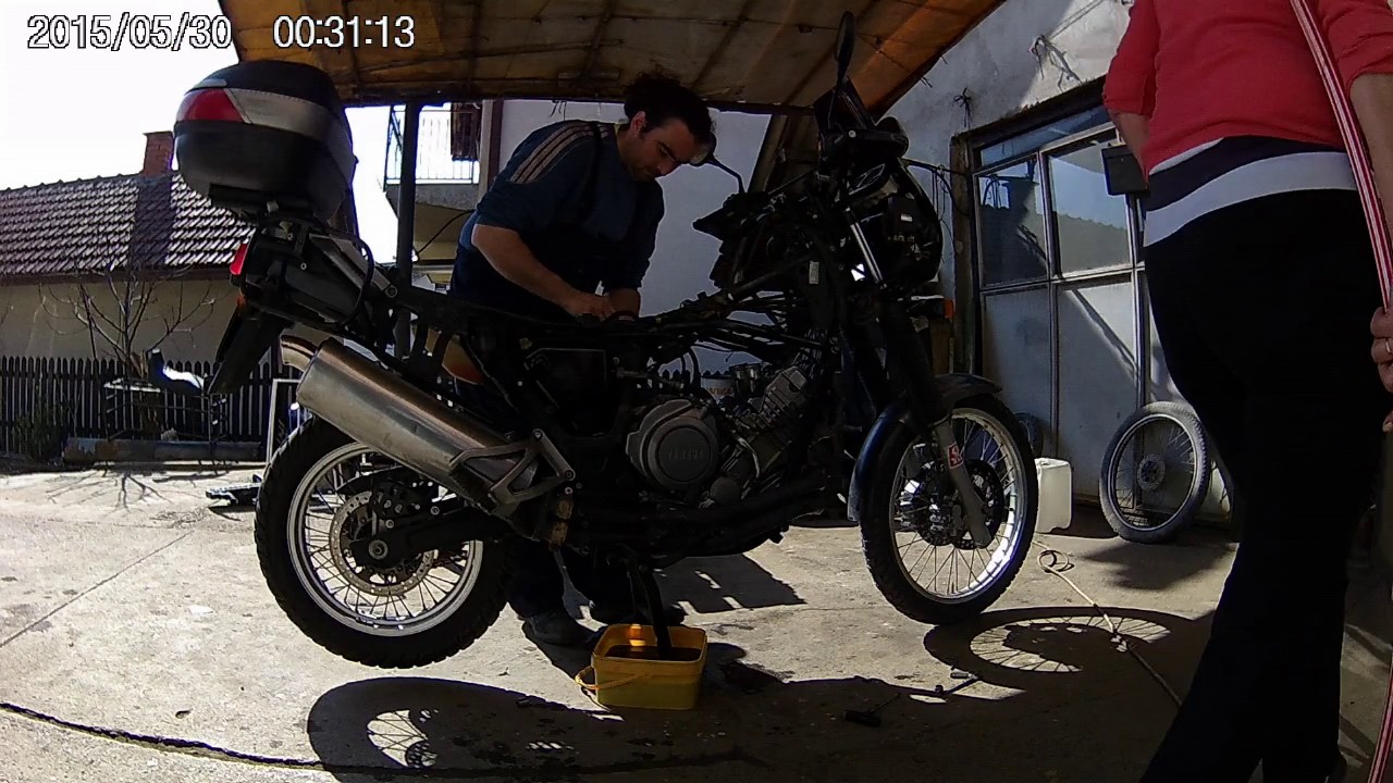 Super tenere 750 cylinder removal