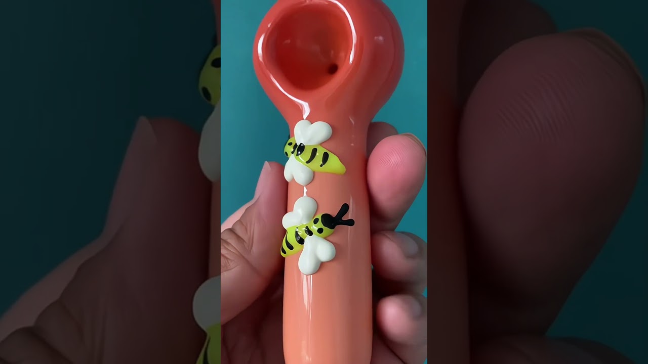 Orange Glow in the Dark 3D Bees Spoon Pipe