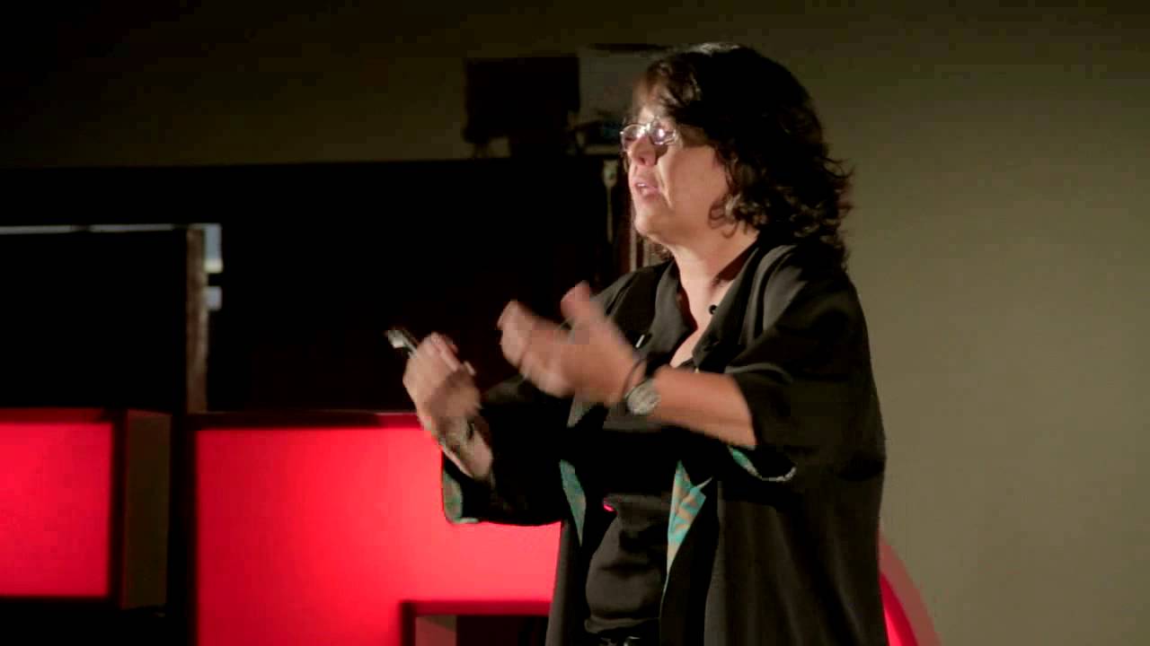 La ilusión de la conversación | Gabriela Warkentin | TEDxITESMCCM