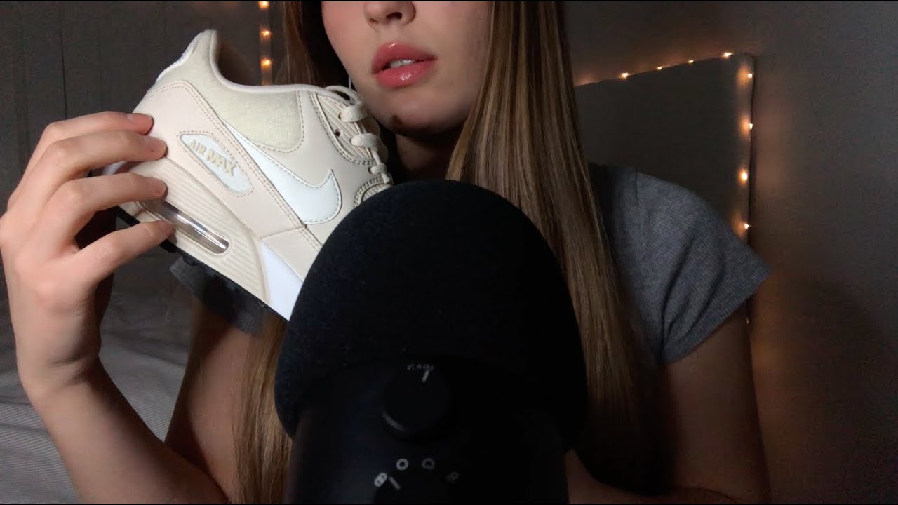 ASMR shoe tapping & scratching + whispering👟