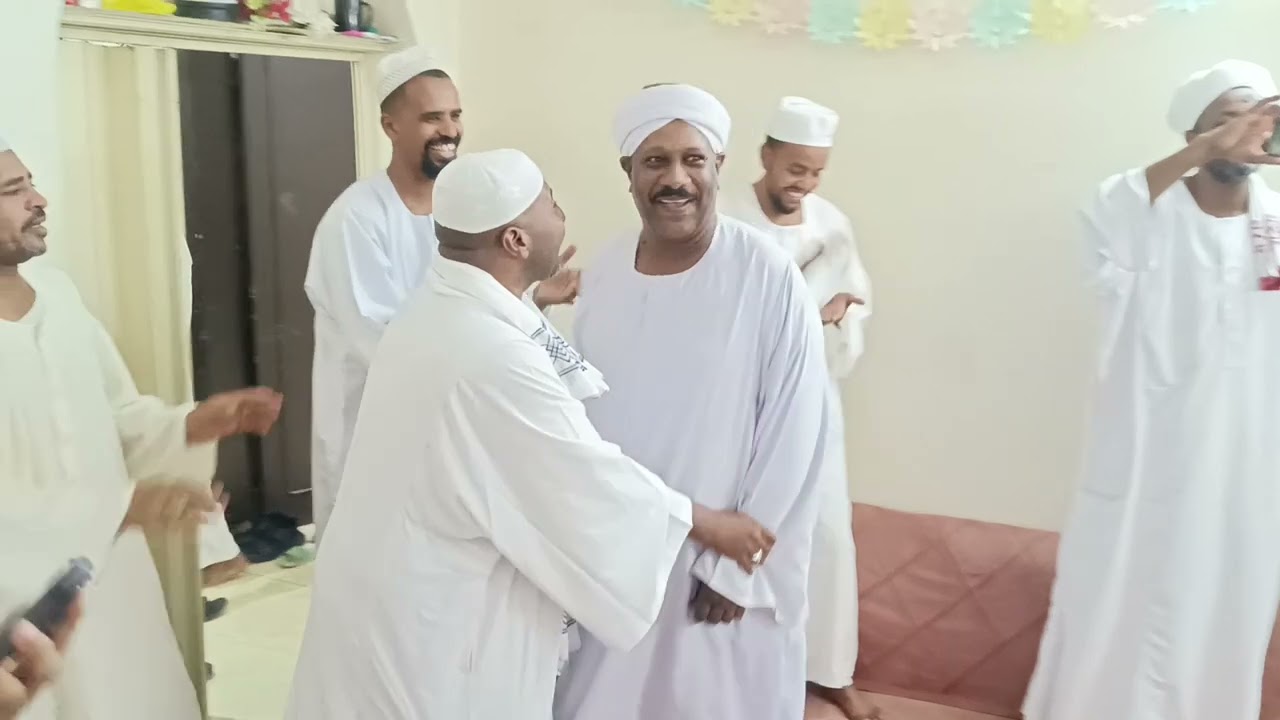 يا نسيم الليل تجيب أخبار ليلى الغزلية ، أولاد الشيخ عبدالله الحبر ، دار المحبة بالقصيم