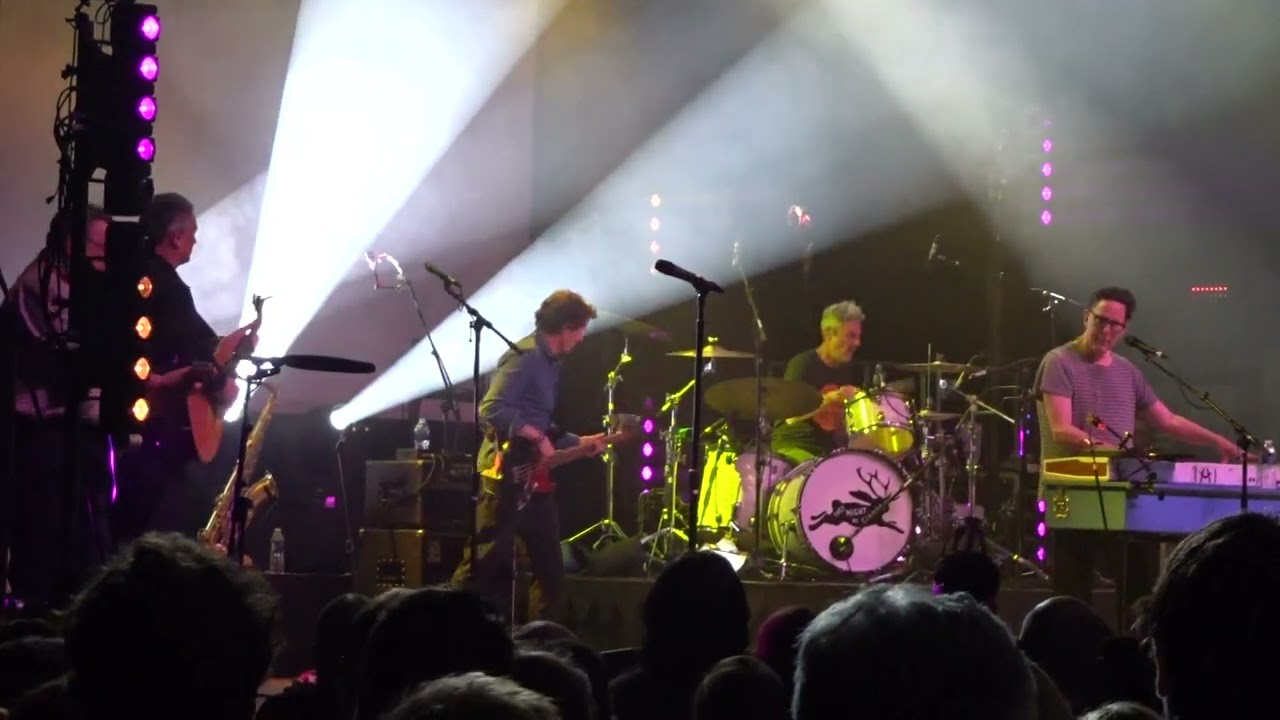 They Might Be Giants - Narrow Your Eyes - Live at Majestic Theatre in Detroit, MI  5-17-24