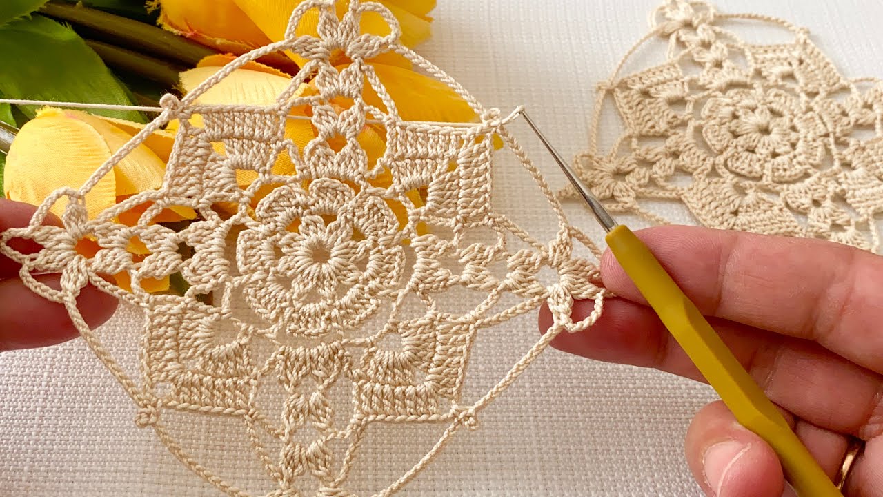 Crochet 🌟How to Make an Amazing Square Motif Pattern for Beginners