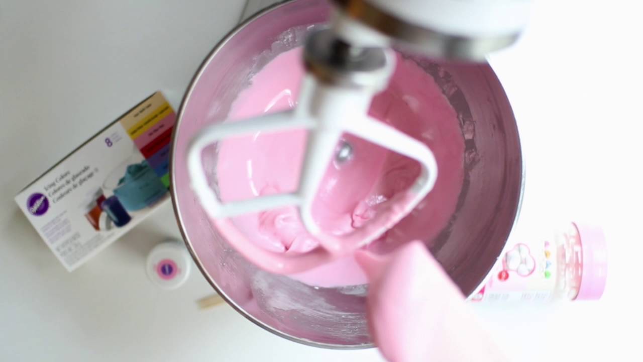 Backen mit Lebensmittelfarben - die perfekte Spritzglasur, Royal Icing f&uuml;r Kekse