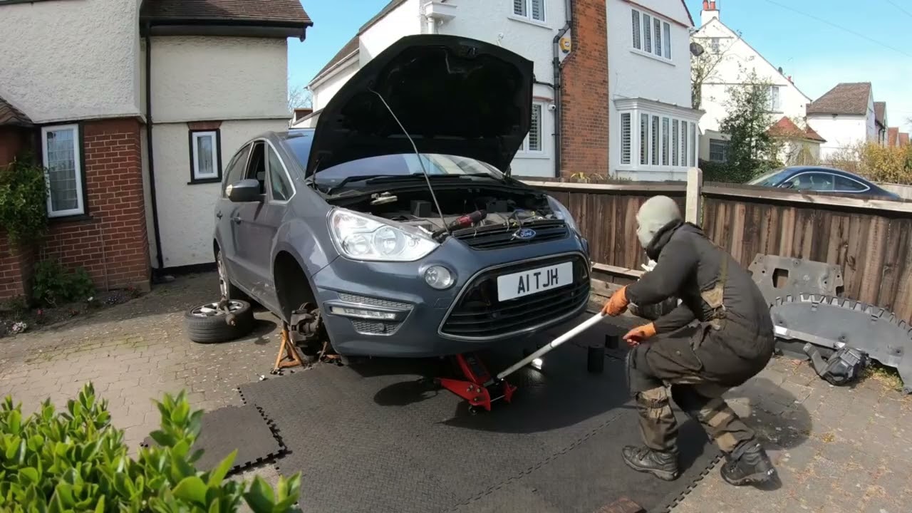 Mobile Mechanic. Onsite Vehicle Clutch Replacement. (12)