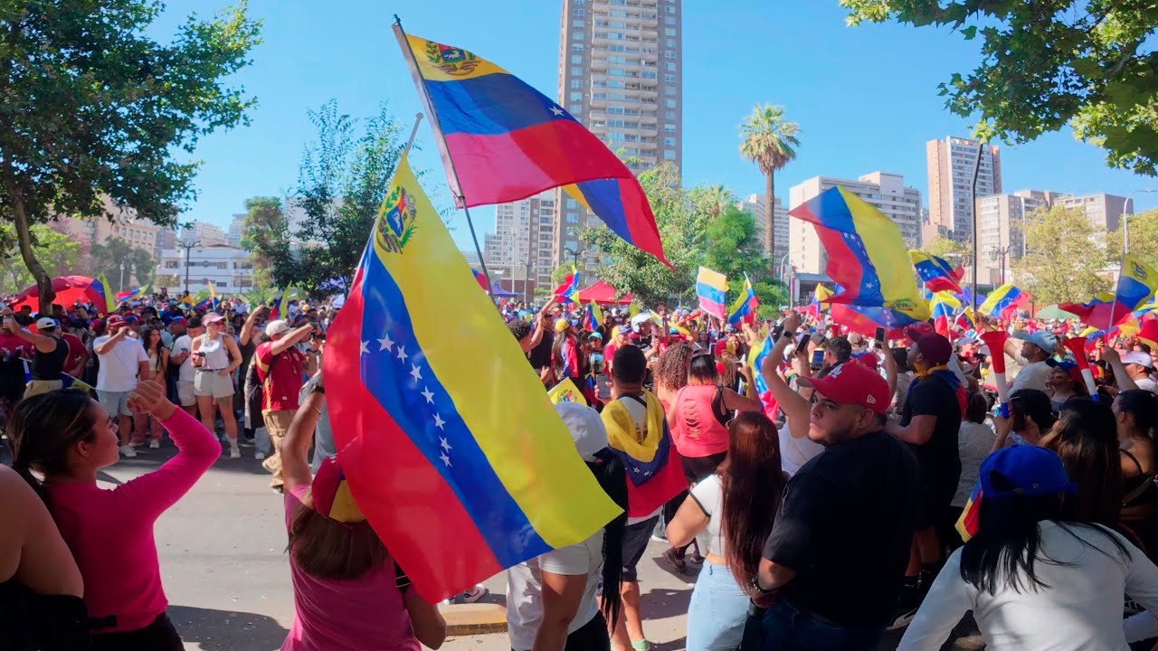 🇻🇪 🇨🇱 HISTÓRICA CELEBRACIÓN VENEZOLANOS EN CHILE DETENCIÓN DE NICOLÁS MADURO PARQUE ALMAGRO SANTIAGO