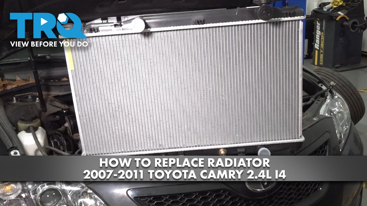 Как заменить радиатор Toyota Camry 2.4L I4 2007-2011 годов