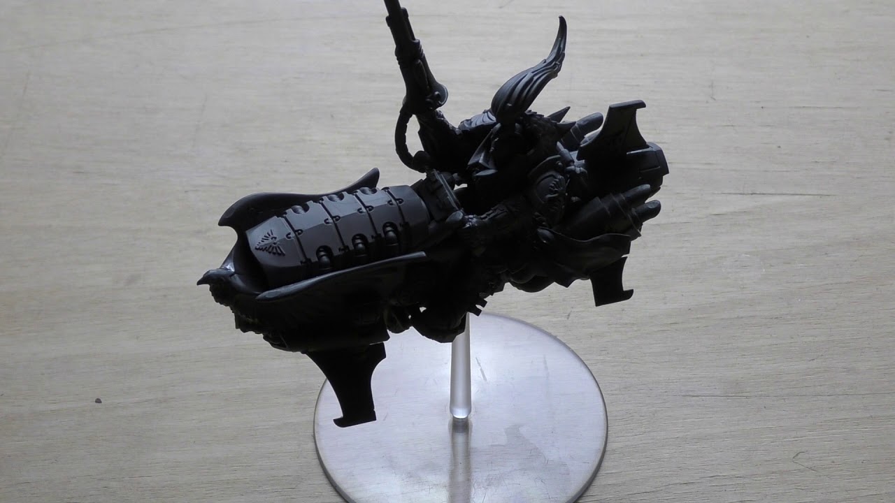Custodes Shield Captain on Dawneagle jetbike - Review (WH40K)