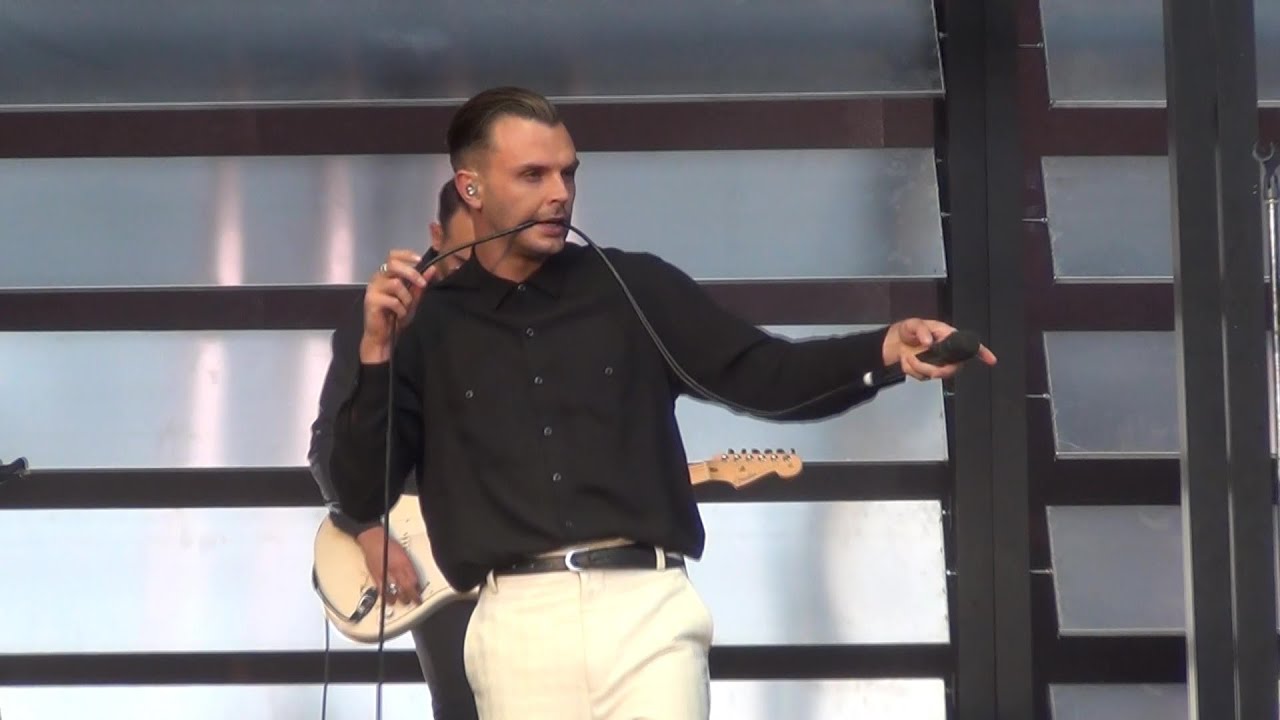Hurts - Rolling Stone (Kyiv, Ukraine - 08.07.2016) HD