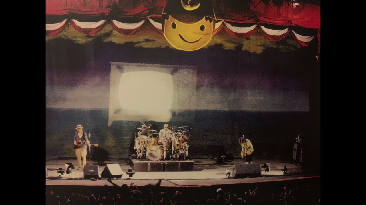 Primus - Full live set @ The New Auditorium, Worcester, Massachusetts - 1-8-95 (audio only)