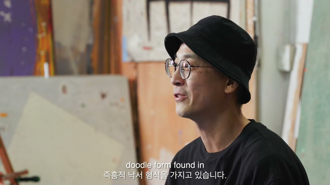 In the studio with Hong Jung woo