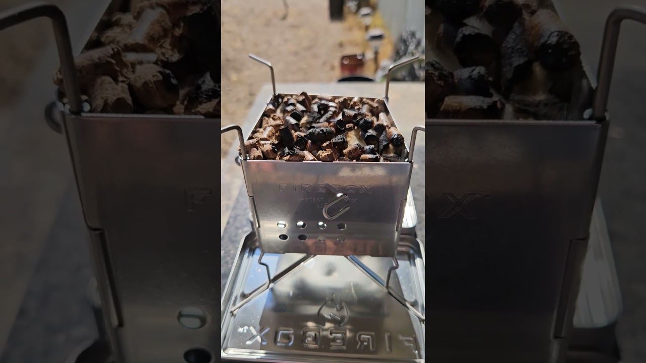 Firebox Nano with wood pallets