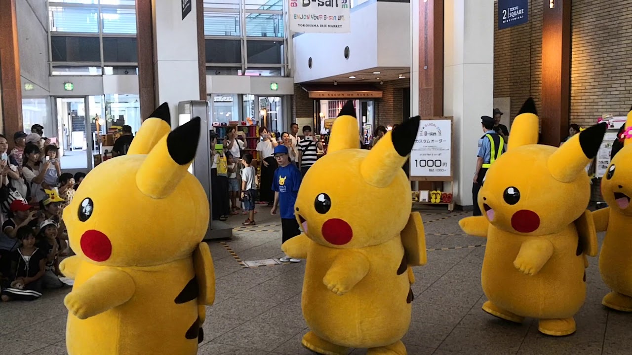 Pikachu parade Yokohama 2018