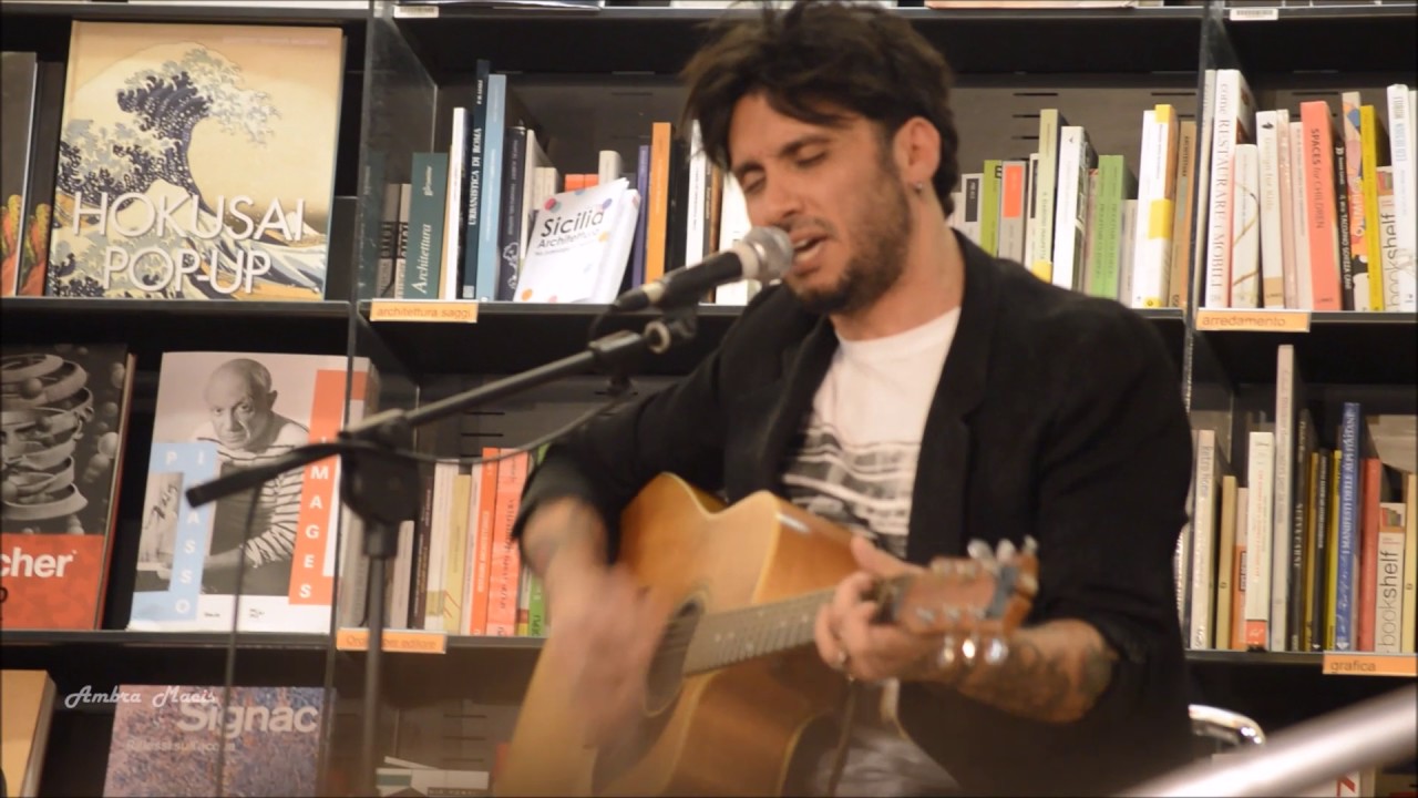 Fabrizio Moro - Alessandra sarà sempre più bella @La Feltrinelli Roma 10 marzo