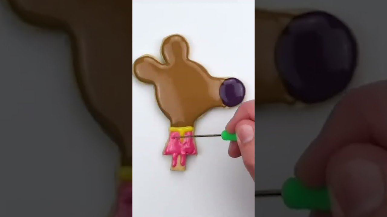 Isn't it time for...Norrie #decoratingcookies #shorts #heyduggee