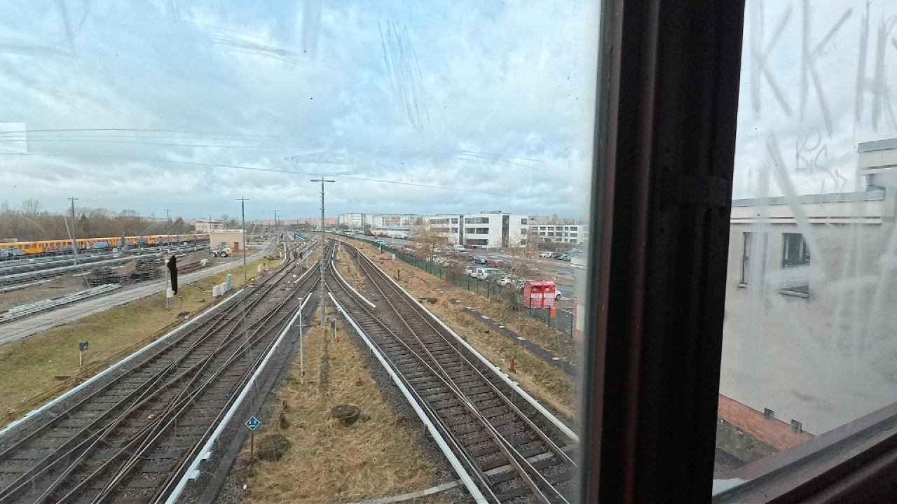 Berlin Stop by Stop | U5 H&ouml;now to Louis-Lewin-Stra&szlig;e | Real City Sounds | 4K | ASMR | POV