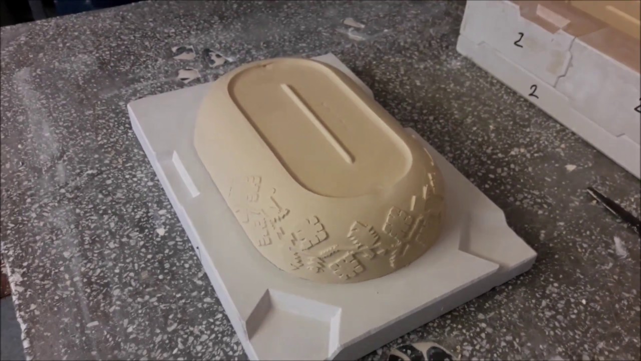 Casting porcelain plates in solid molds by tochka & tochka HD