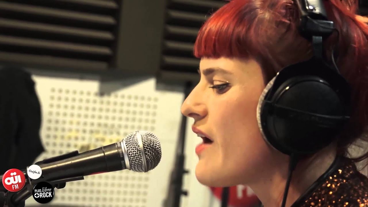 Owlle - Kate Bush Cover - Session Acoustique OÜI FM