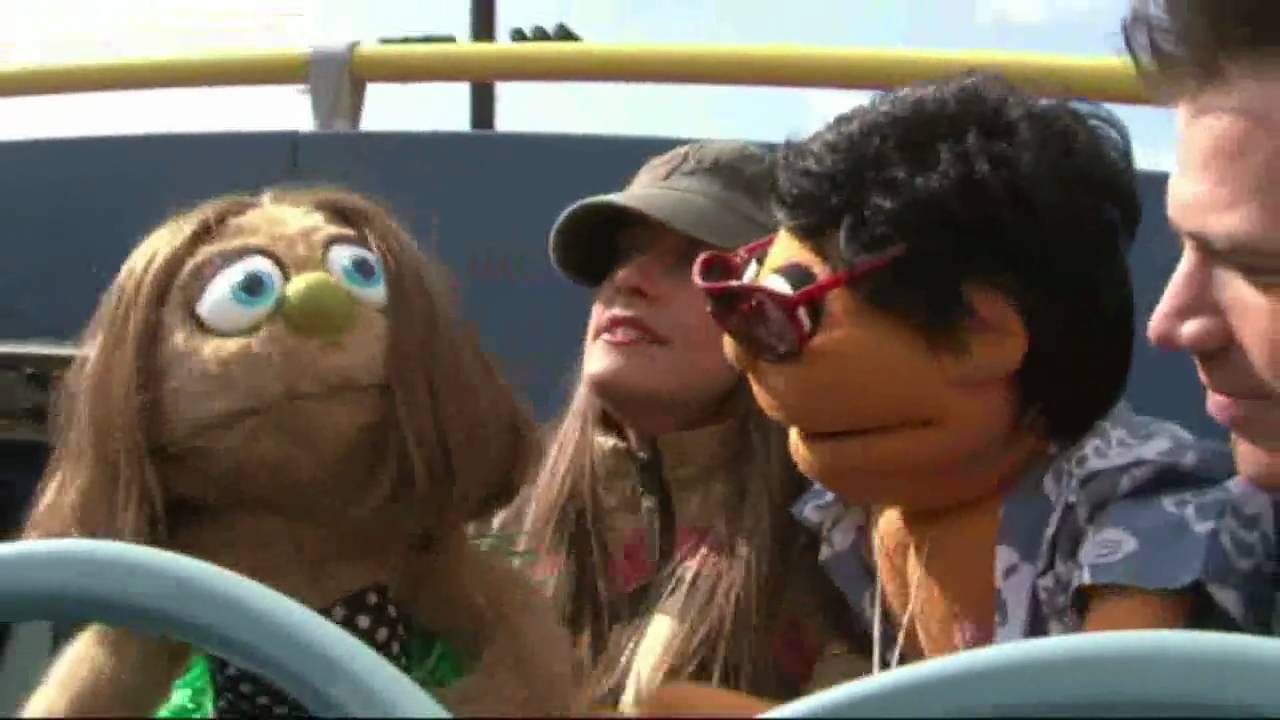 Avenue Q Summer Holiday