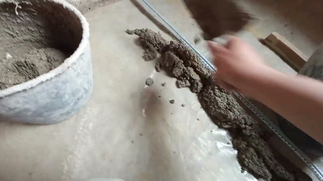 Vodjice za ravnjajuci pod nivelacija poda