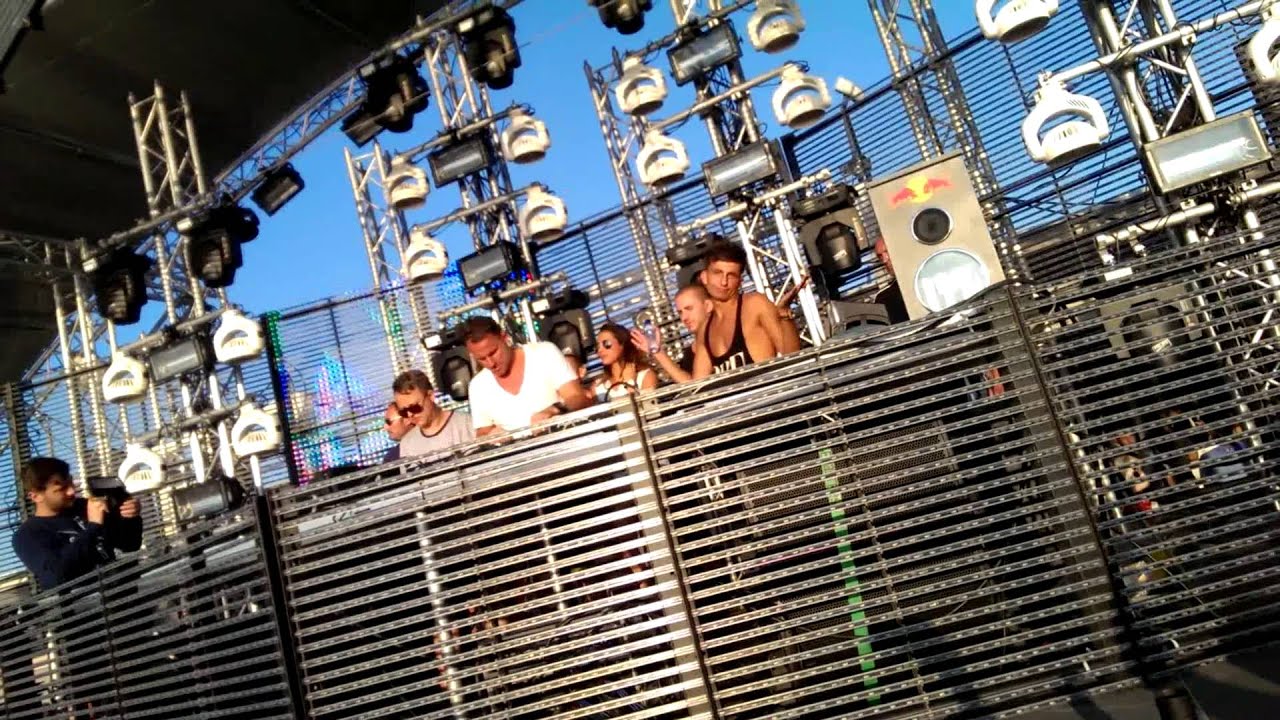 Mark Knight  - Can't get you out of my head Cacao beach Bulgaria 02.08.2013
