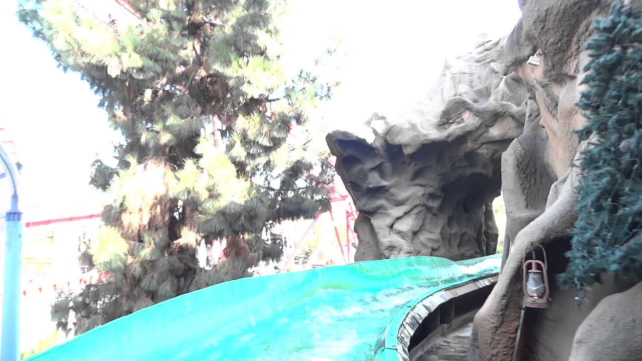 Knott's Scary Farm Sleepy Hollow Mountain (Log Ride) 09-13-11 Knott's Berry Farm Halloween Haunt