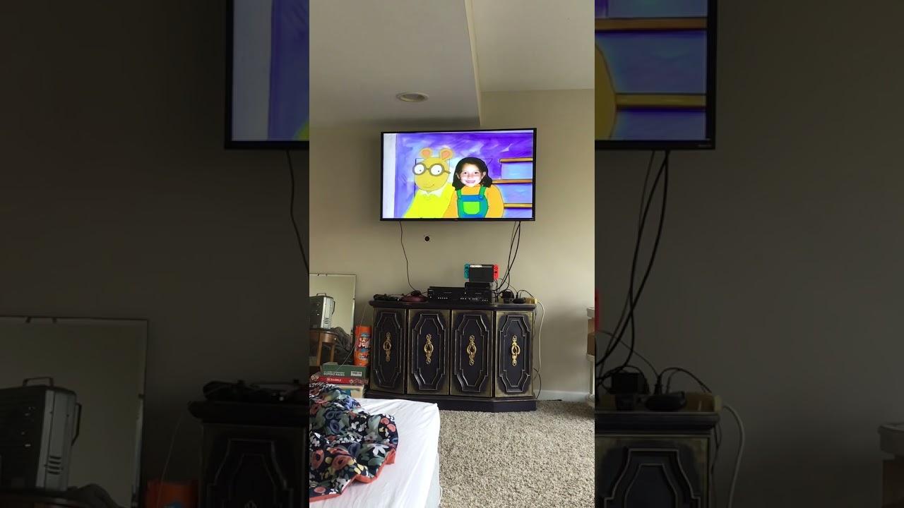 Closing To Arthur Cracks The Case 2003 VHS