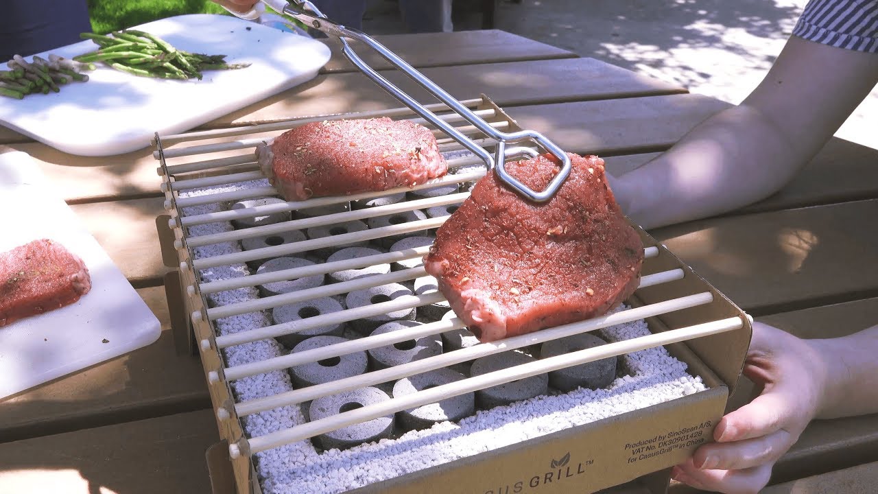 Testing Biodegradable Outdoor Grill from Casus