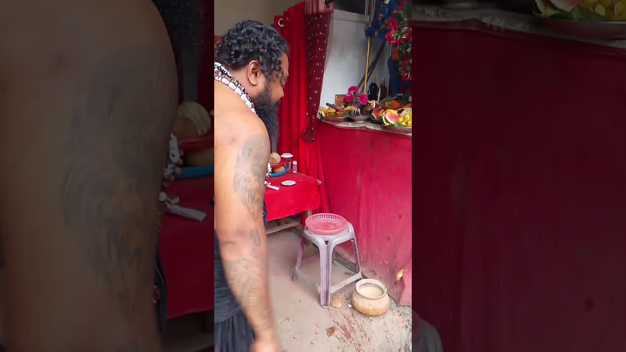 සපුමල් බන්ඩාර දේවාලය මාකදුර වශීගුරුකම් ඉනාබන්දන ඇතුළු සියලුම ගුරුකම් බන්දන සිදුකරන ස්ථානය 