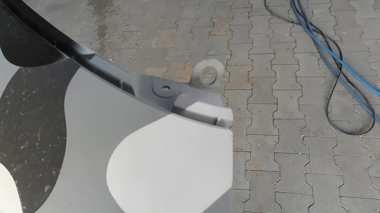 Twizy Seiteteile Heckteil demontieren