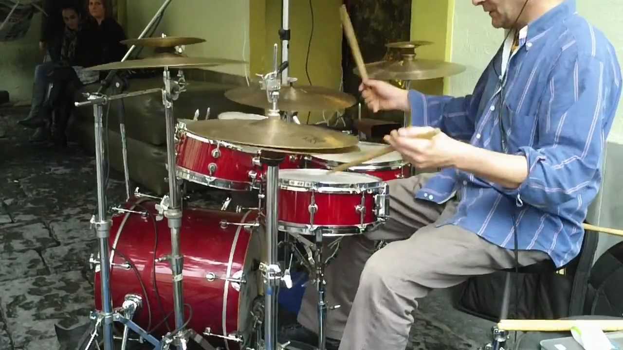 Alberto Danna live cafeina.clip 1,2