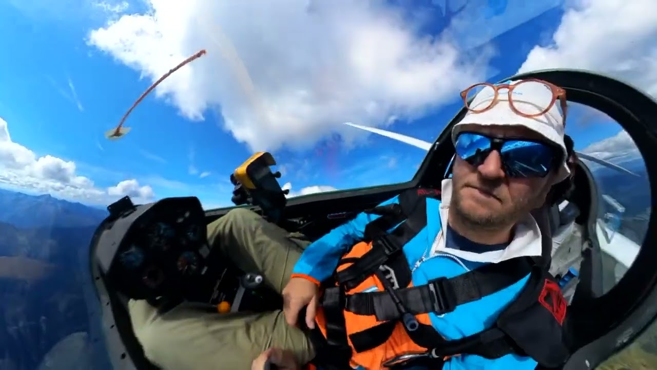 Glider flying in Austrian Alps