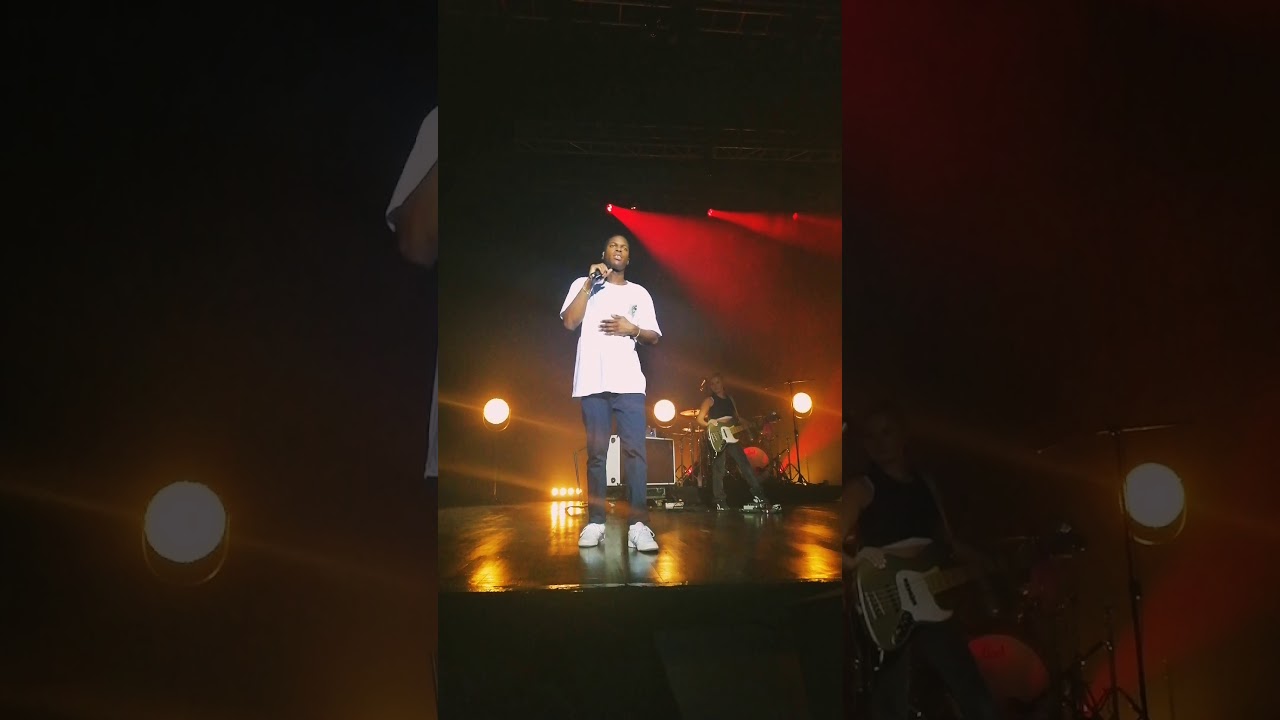 Daniel Caesar - BLESSED (Live in Manila)