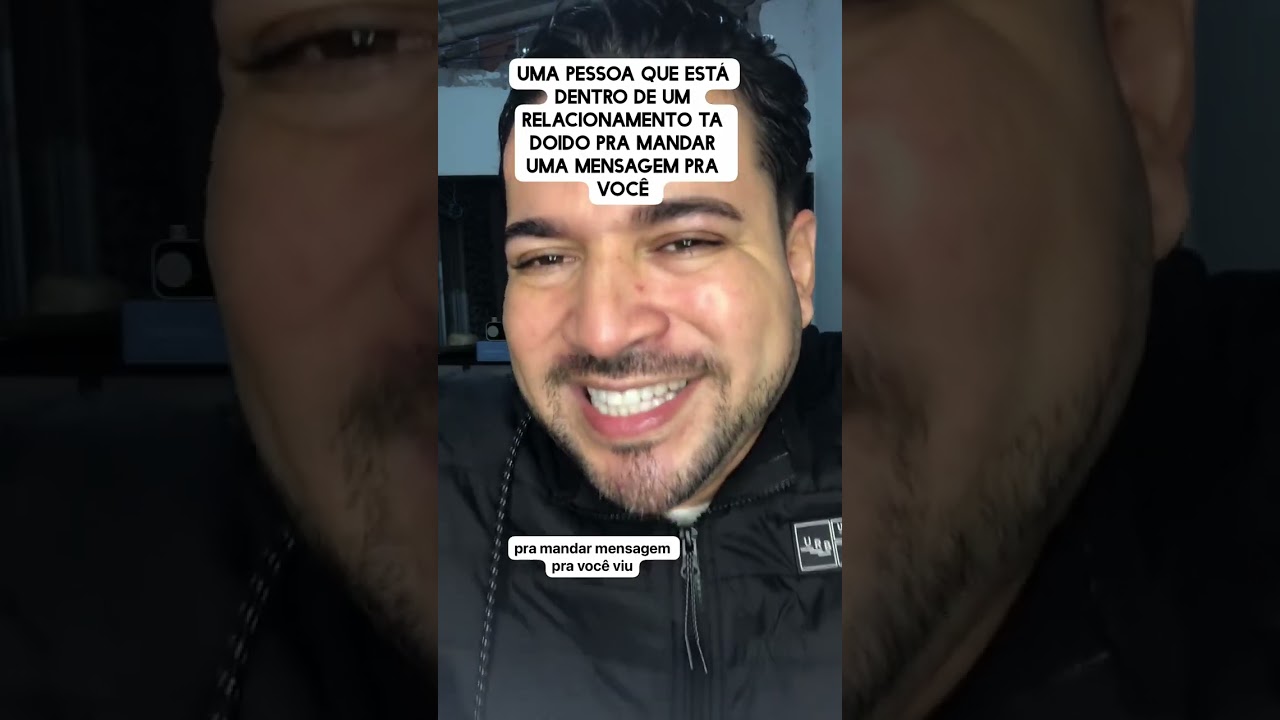 Uma pessoa que está dentro de um relacionamento está doído pra mandar uma mensagem pra você 