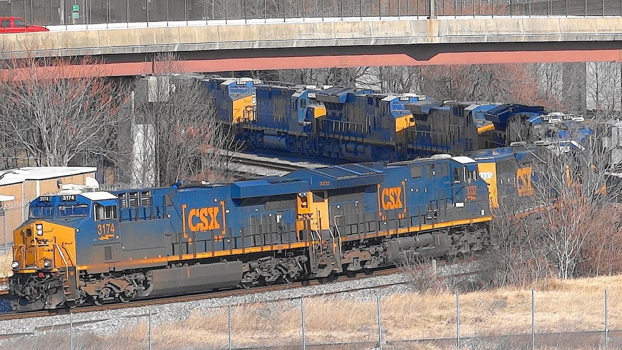 CSX Freight Train With 10 Locomotives In Baltimore City!