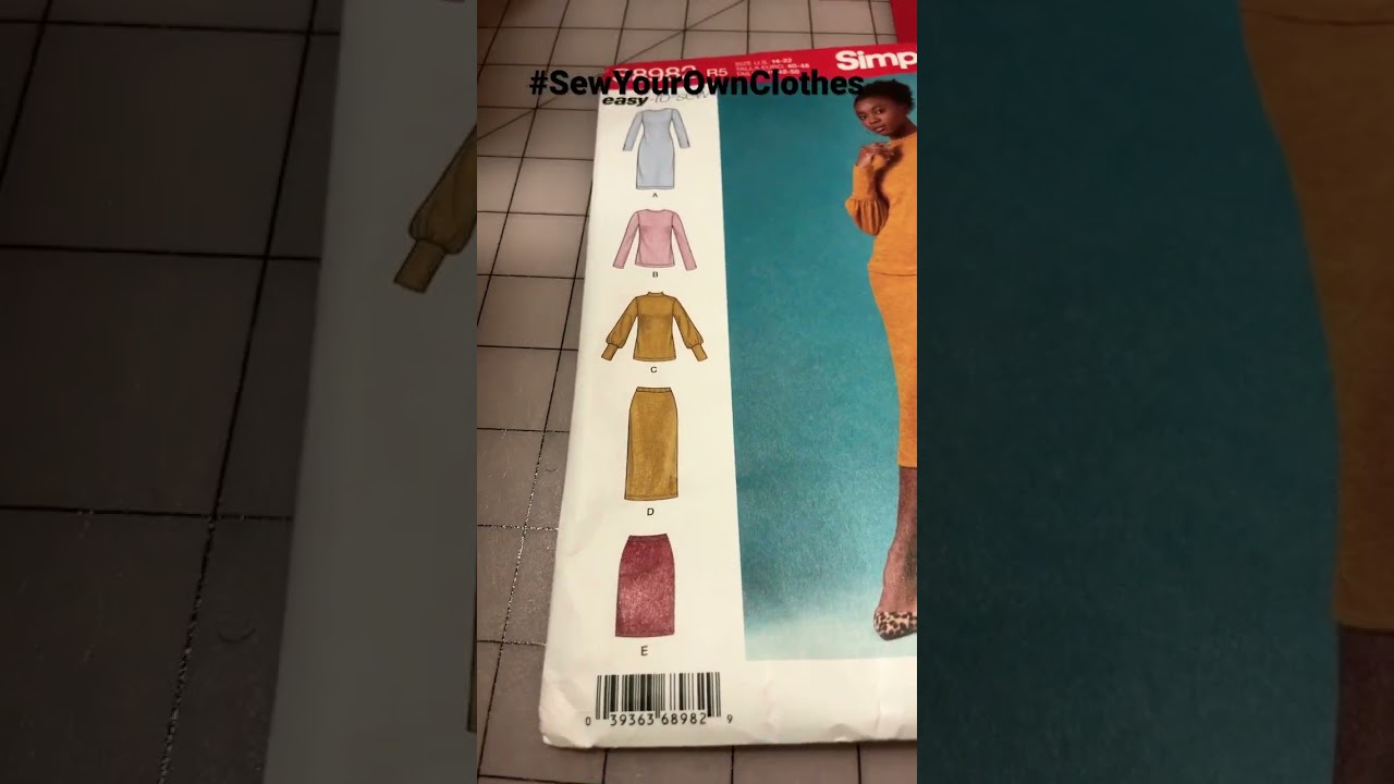 Sew Your Own Clothes - Easy Knit Top #simplicity 8982 #sewing