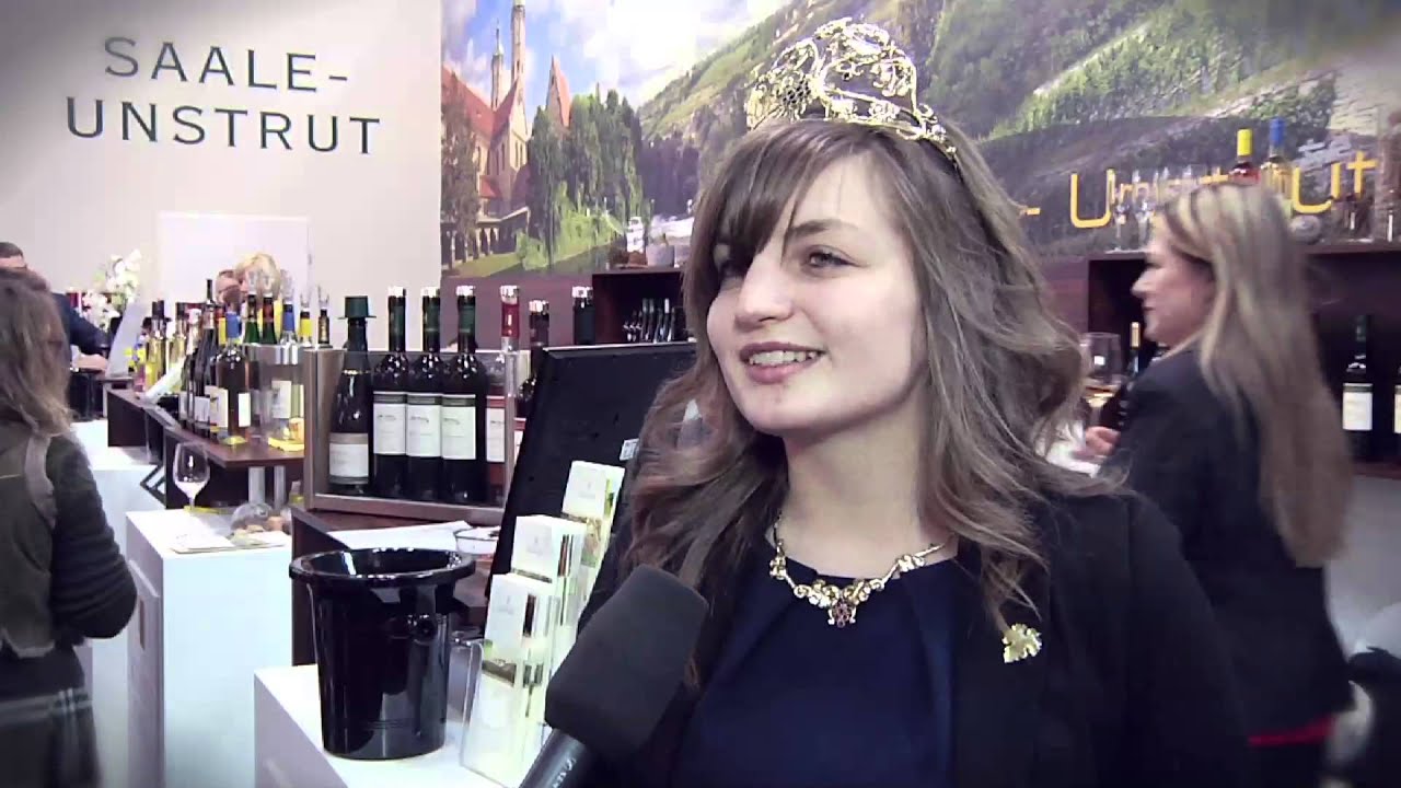 Weinkönigin Susanne Rothe über das Weinanbaugebiet Saale Unstrut