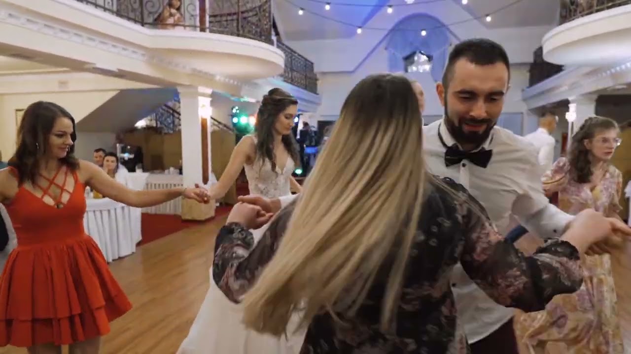 Zespół Bass Ton - Weselny Mix 11 - tel. 517 544 559