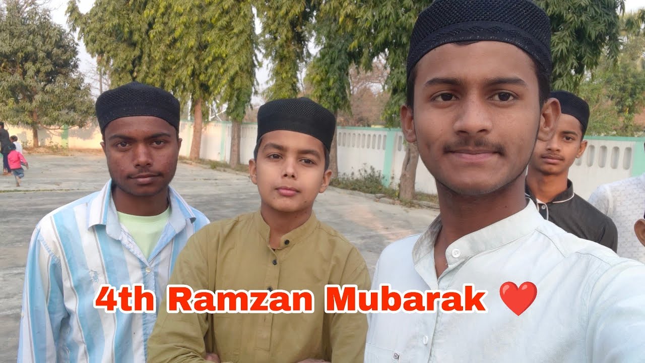 4th Ramzan Mubarak ❤️ Aaj Ham Log Majar Par Gaye 😍 4th Roza Complete ✅ 