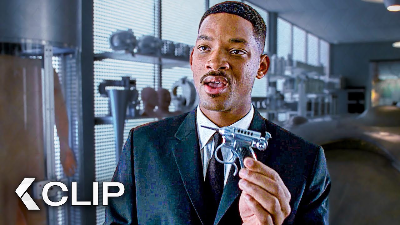 Will Smith se pone un poco Midget Cricket Neuralyzer - HOMBRES DE NEGRO Clip (1997)