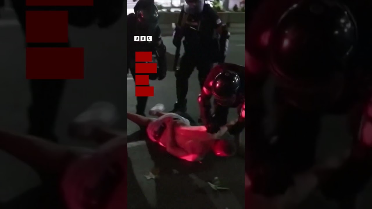 Sukobi demonstranata i policije u Beogradu: Vi&scaron;e povređenih i privedenih #srbija #protesti #shorts