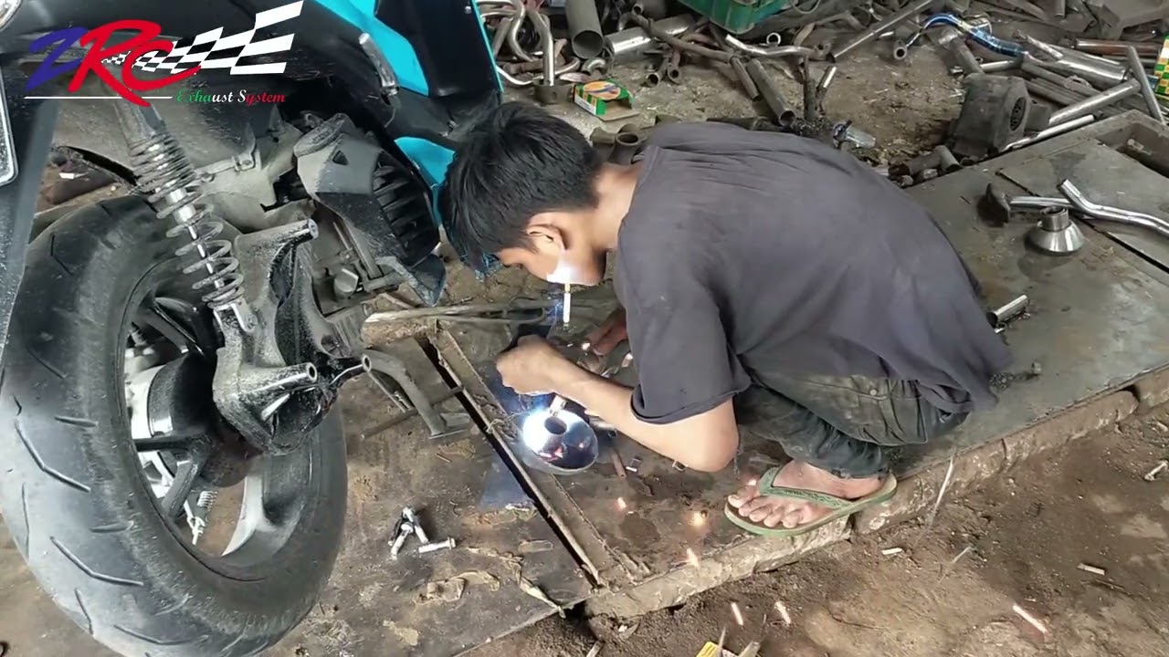 bobok knalpot aerox new menggunakan moncong di bengkel zannyknalpot