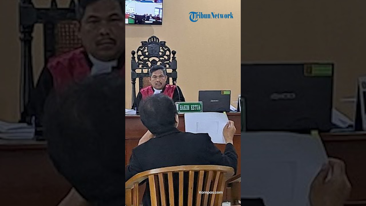 Roy Suryo Sebut Unggahan Ijazah Jokowi di Medsos Langgar UU ITE
